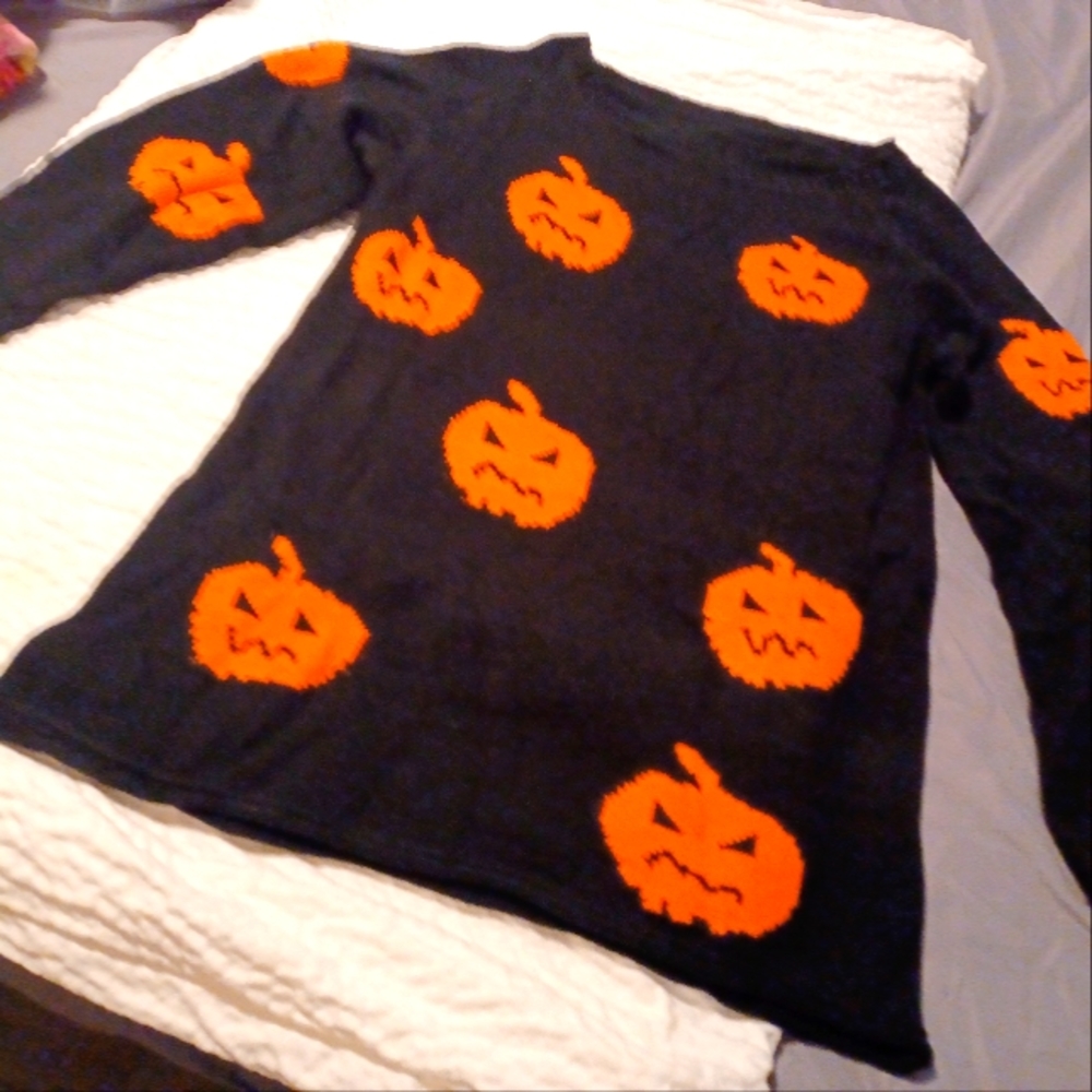 Black &orange  Halloween dress  🎃